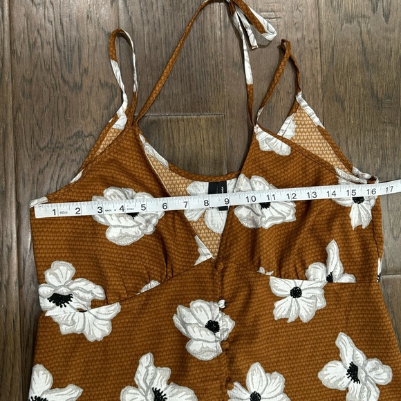 Vero Moda Tie Up Tank Top - Picture 10 of 12